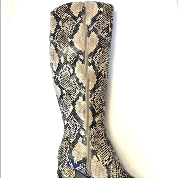 Marc Fisher Snakeskin Tall Knee High Boots Zippers Heels Animal print - Picture 5 of 13